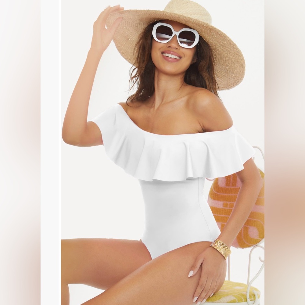 NWT Trina Turk Ruffle White Swimsuit Sz 6